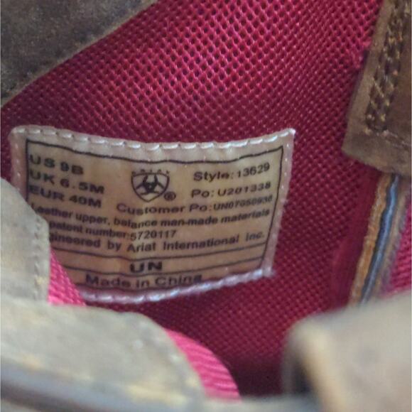 Ariat Sage Stars Distressed Boots - Size 9B - NWOB - Picture 15 of 16